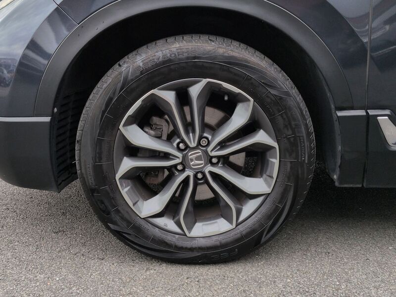 More views of Honda CR-V