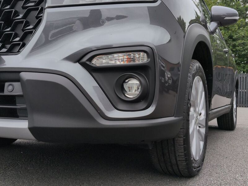 More views of Suzuki S-Cross