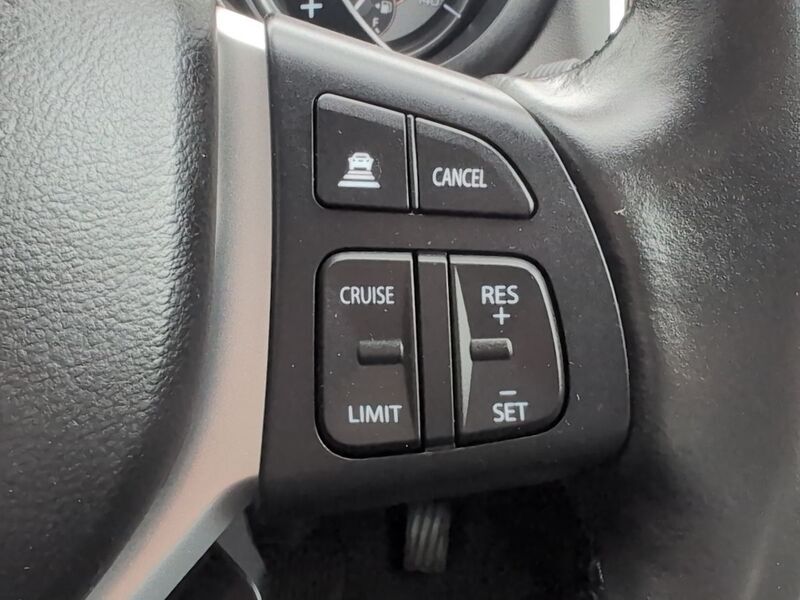 More views of Suzuki S-Cross