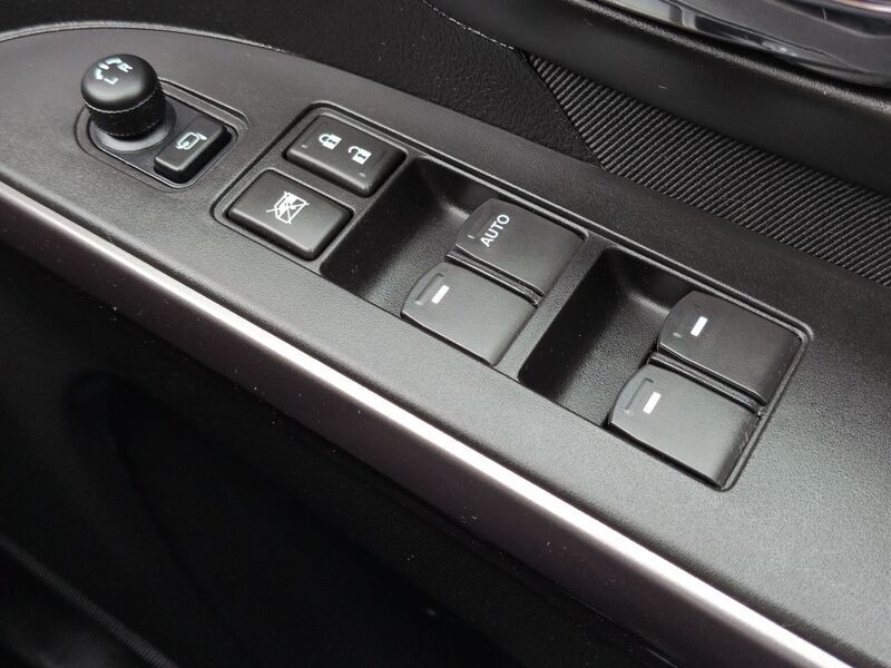 More views of Suzuki S-Cross