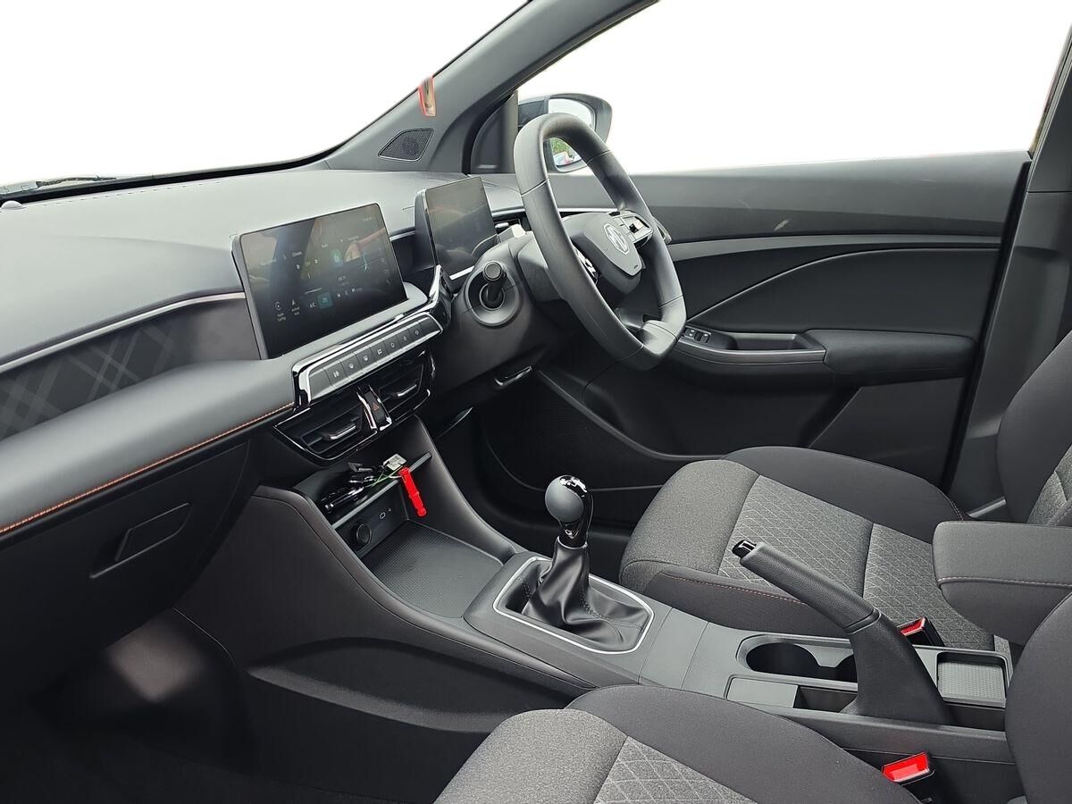 More views of MG 3