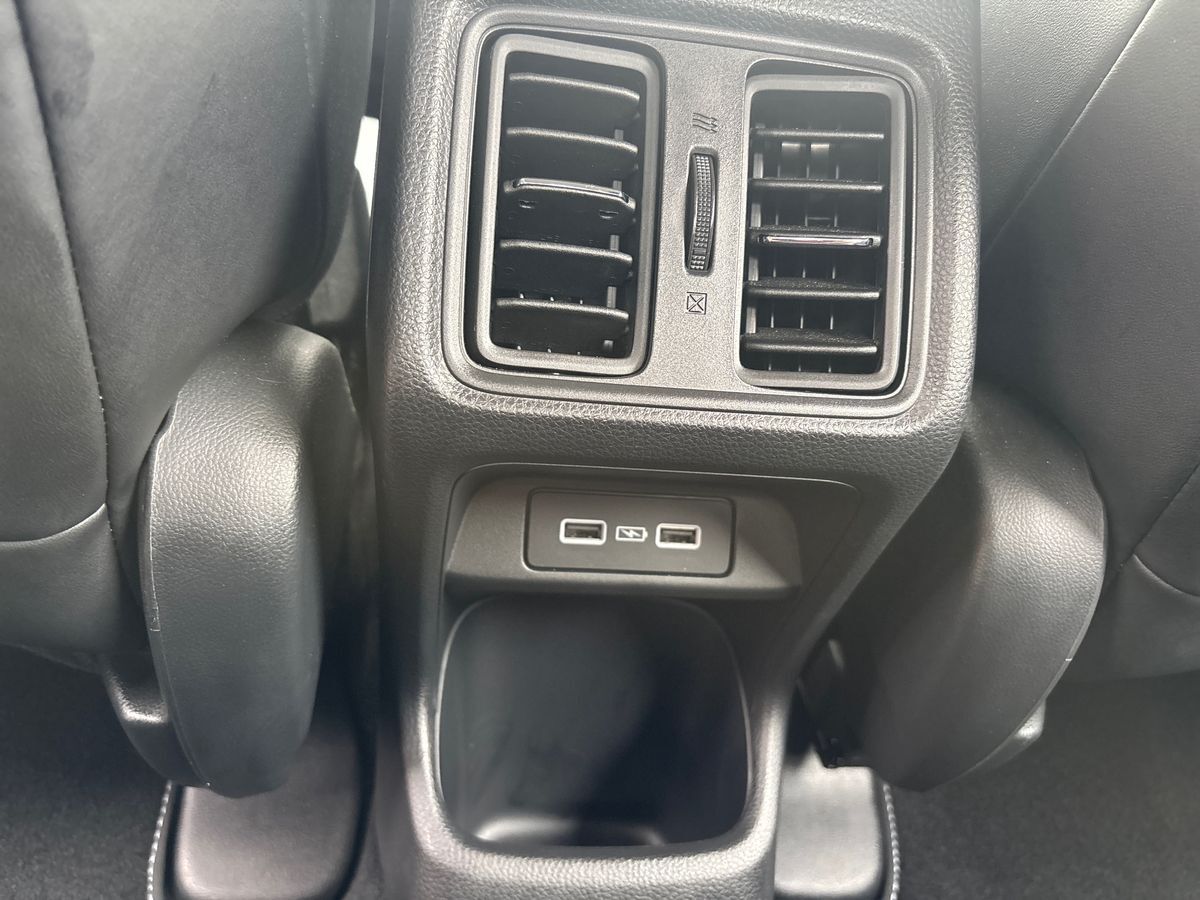 More views of Honda HR-V
