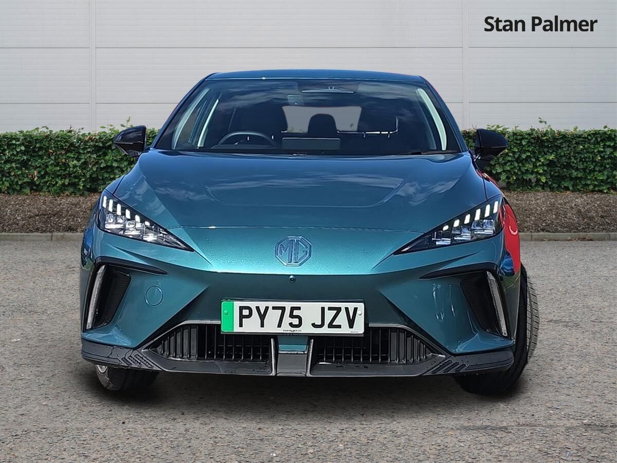 More views of MG 4