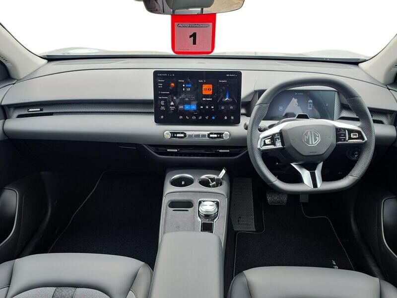 More views of MG S5