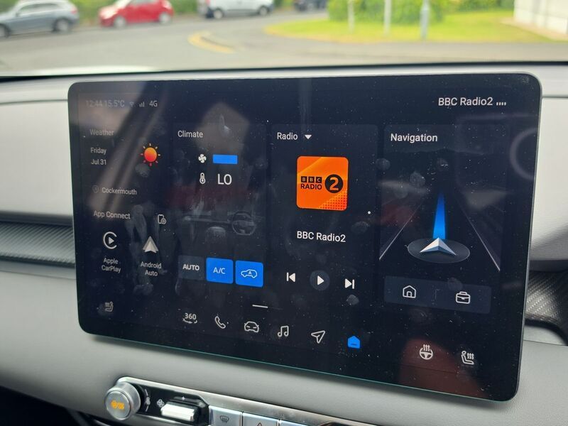 More views of MG S5