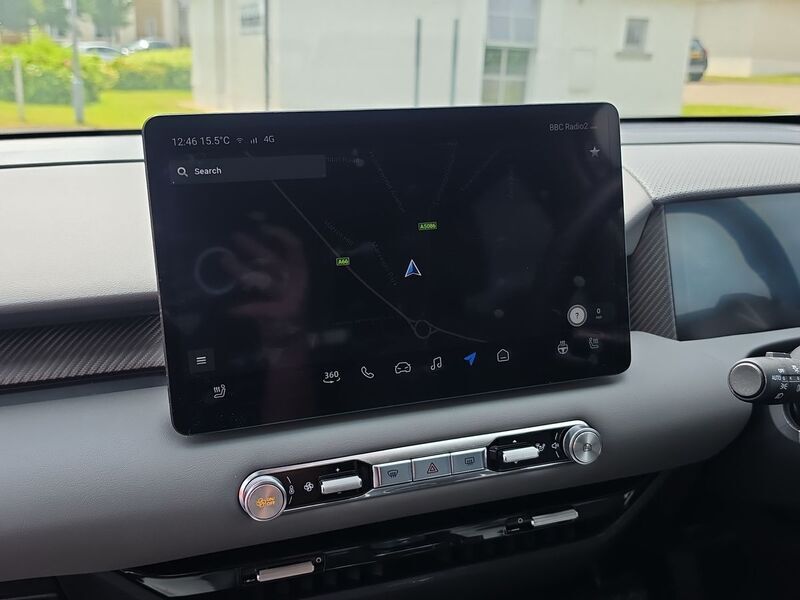 More views of MG S5