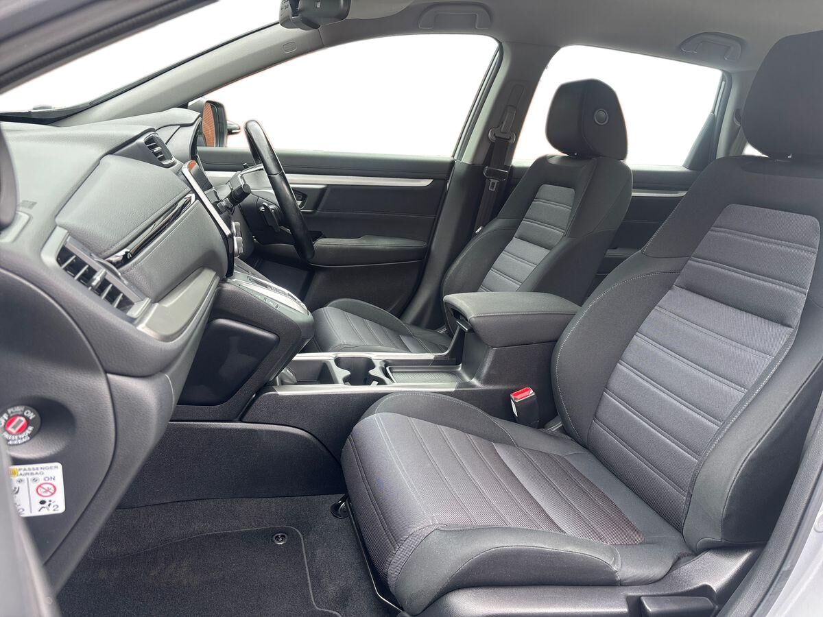 More views of Honda CR-V