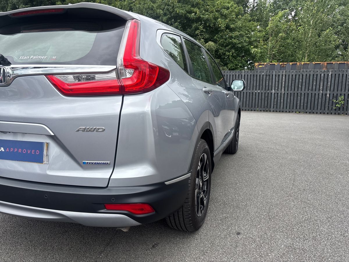 More views of Honda CR-V