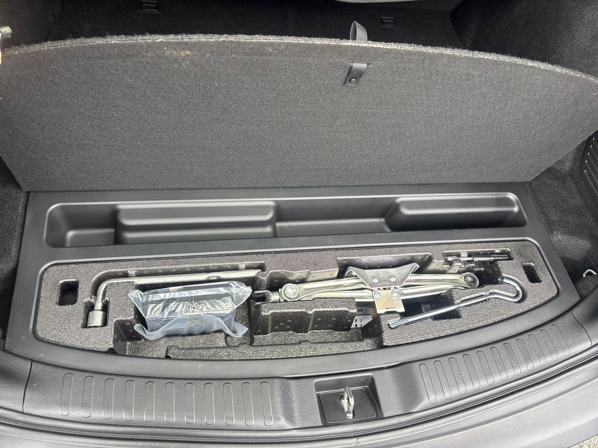 More views of Honda CR-V