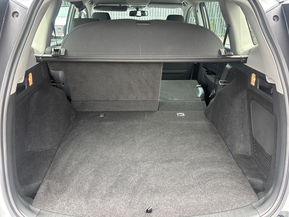 More views of Honda CR-V