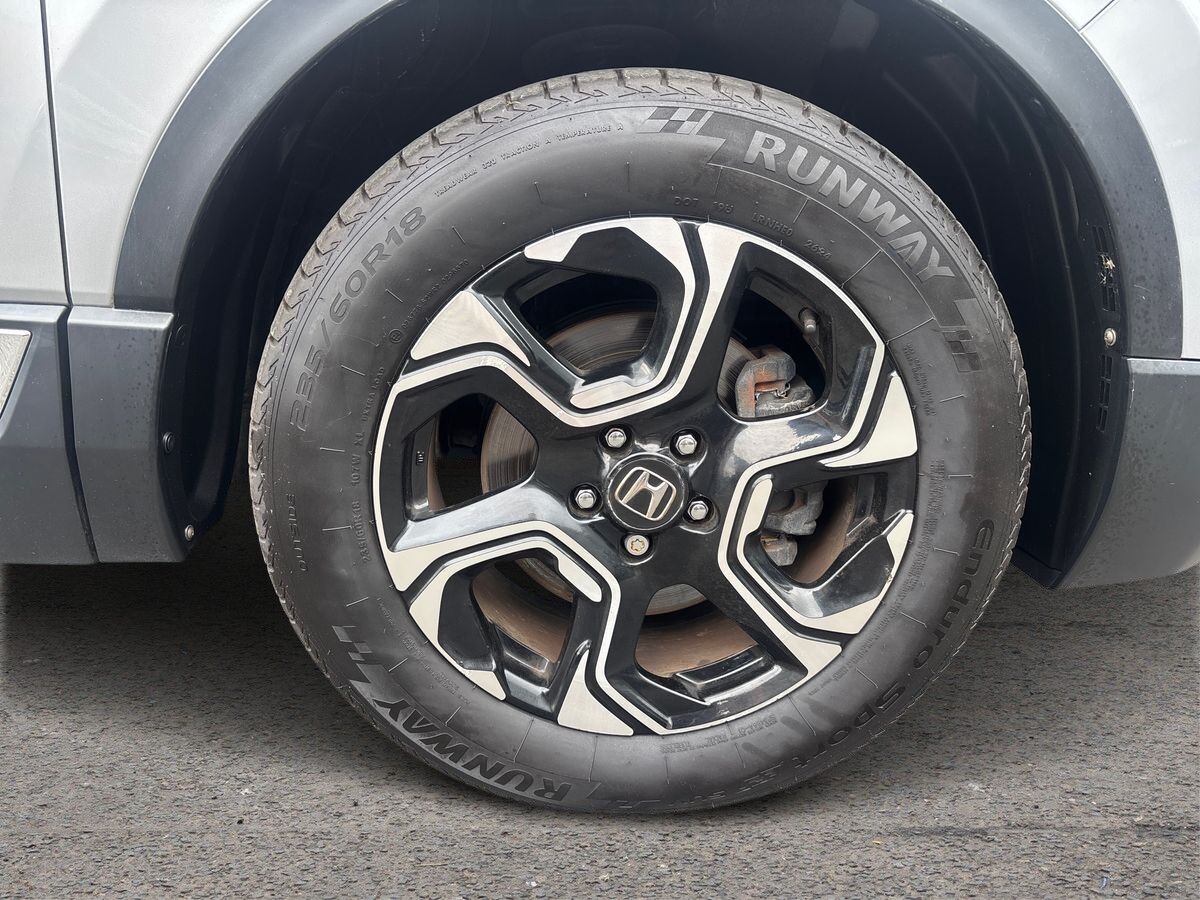 More views of Honda CR-V