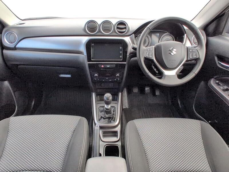 More views of Suzuki Vitara