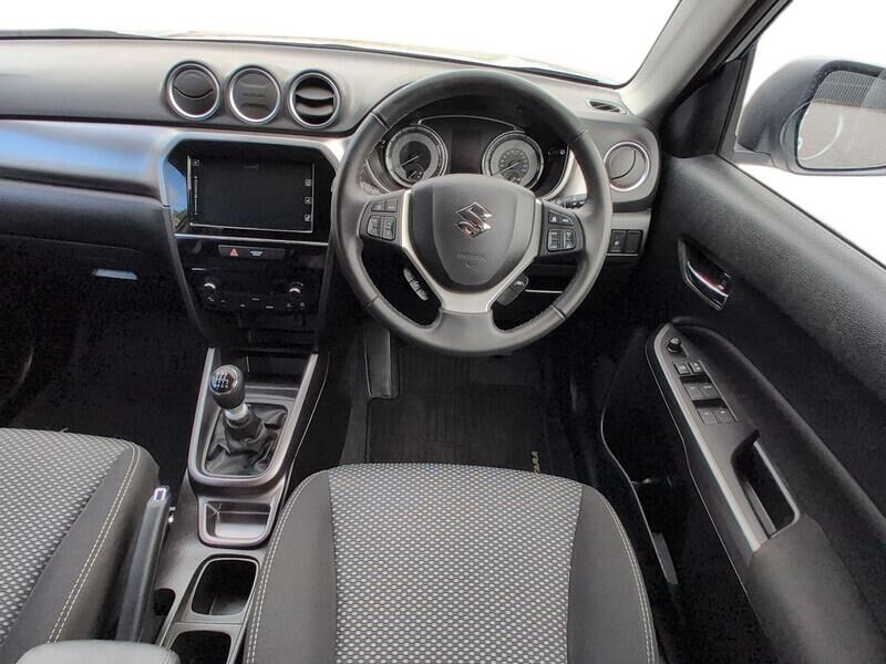 More views of Suzuki Vitara