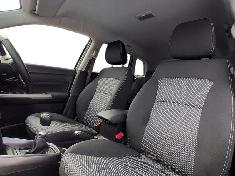 More views of Suzuki Vitara