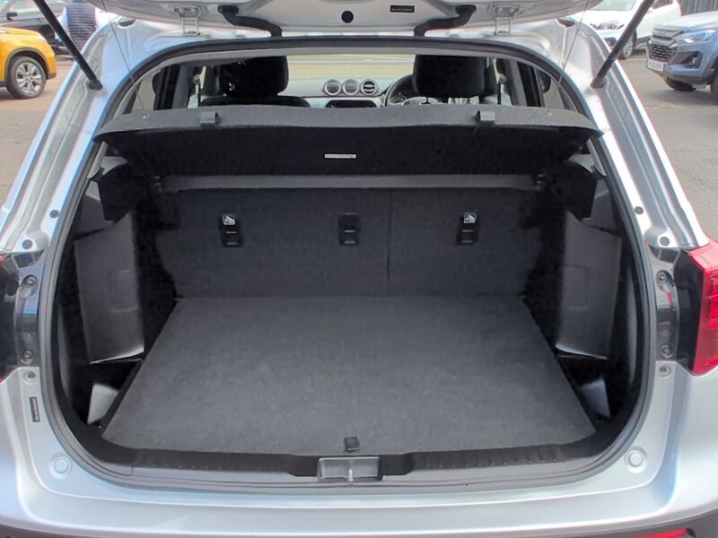 More views of Suzuki Vitara