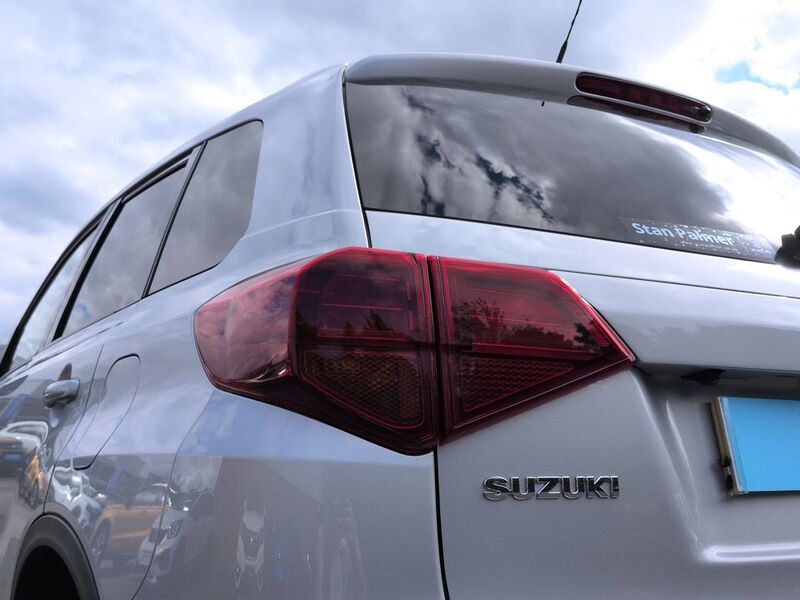 More views of Suzuki Vitara