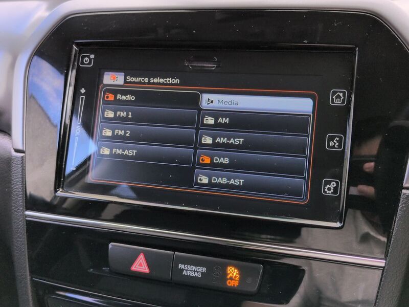 More views of Suzuki Vitara