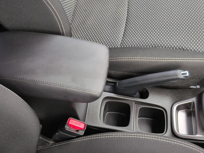More views of Suzuki Vitara