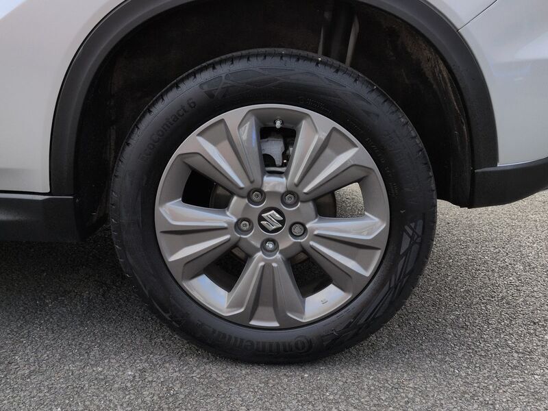 More views of Suzuki Vitara