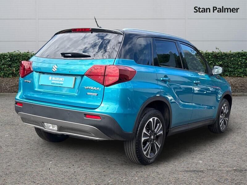 More views of Suzuki Vitara