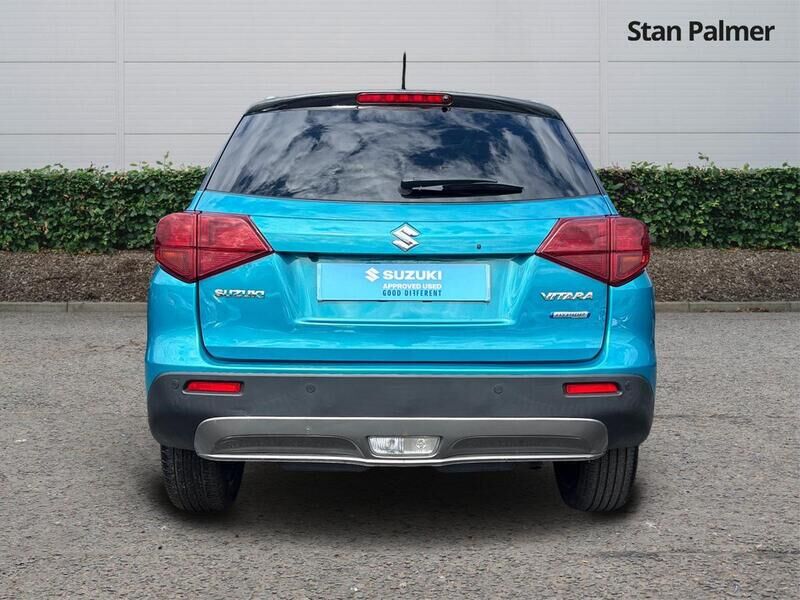 More views of Suzuki Vitara