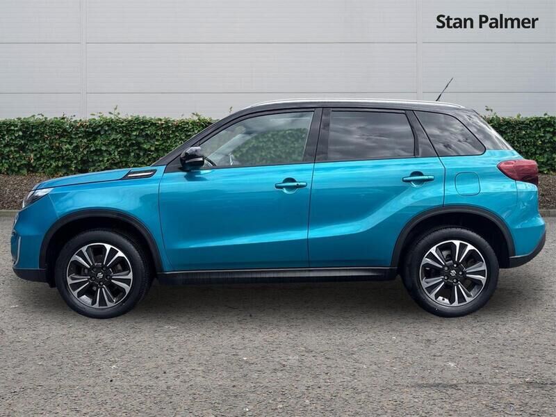 More views of Suzuki Vitara