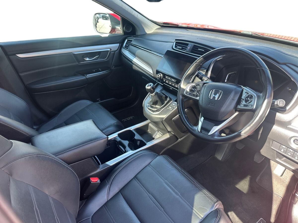 More views of Honda CR-V