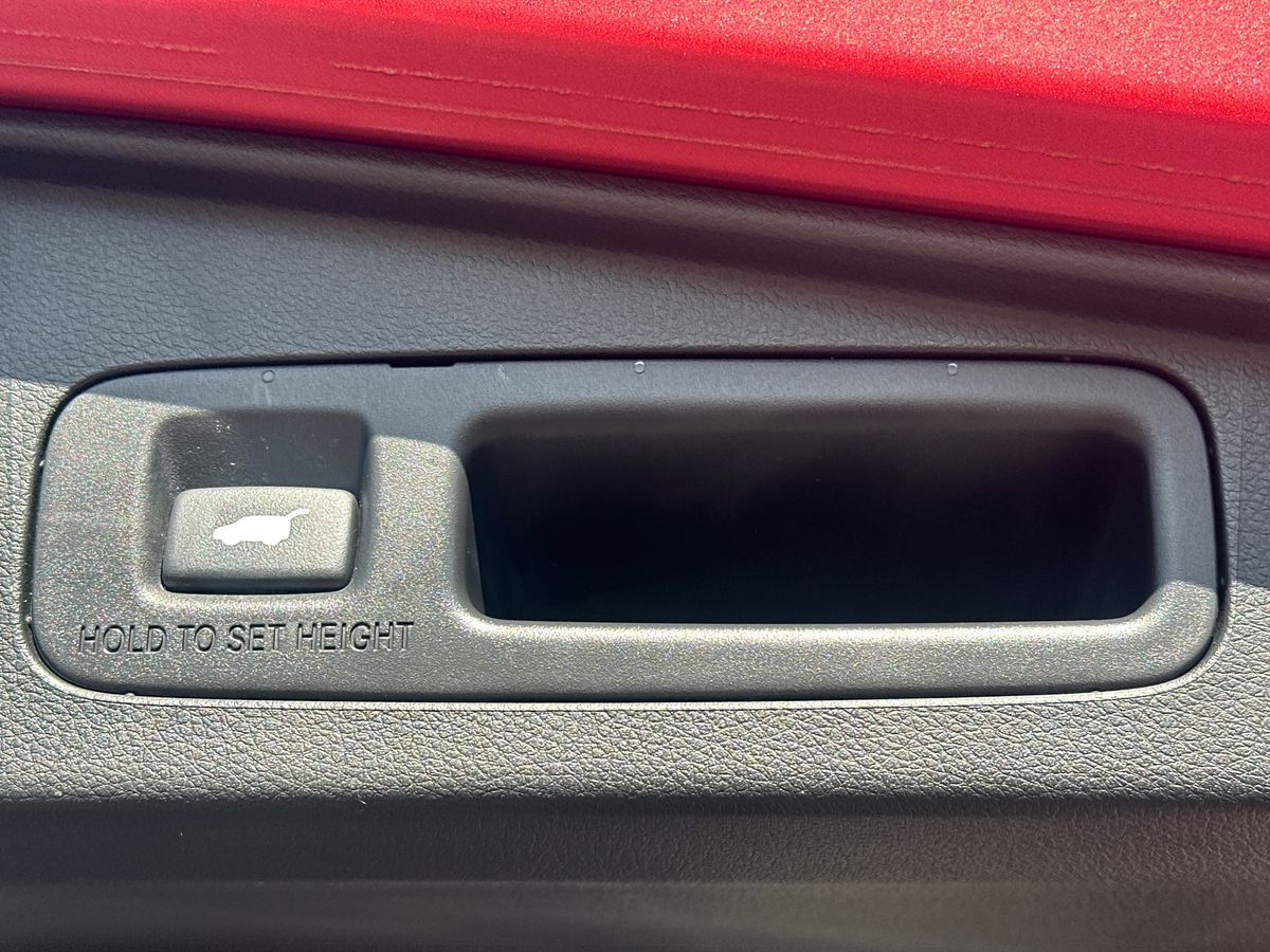 More views of Honda CR-V