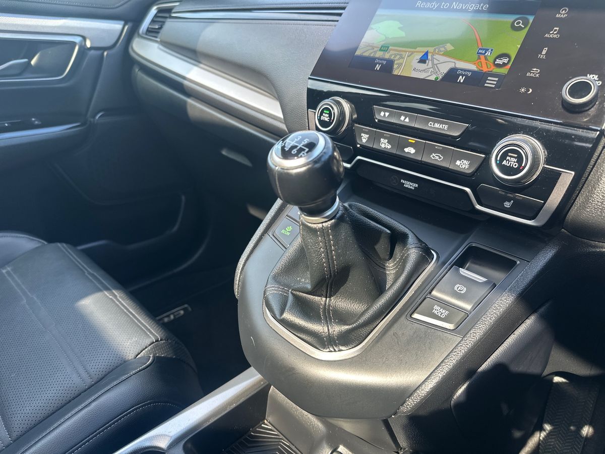 More views of Honda CR-V