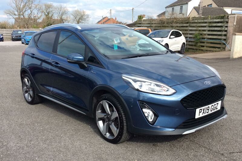 More views of FORD FIESTA